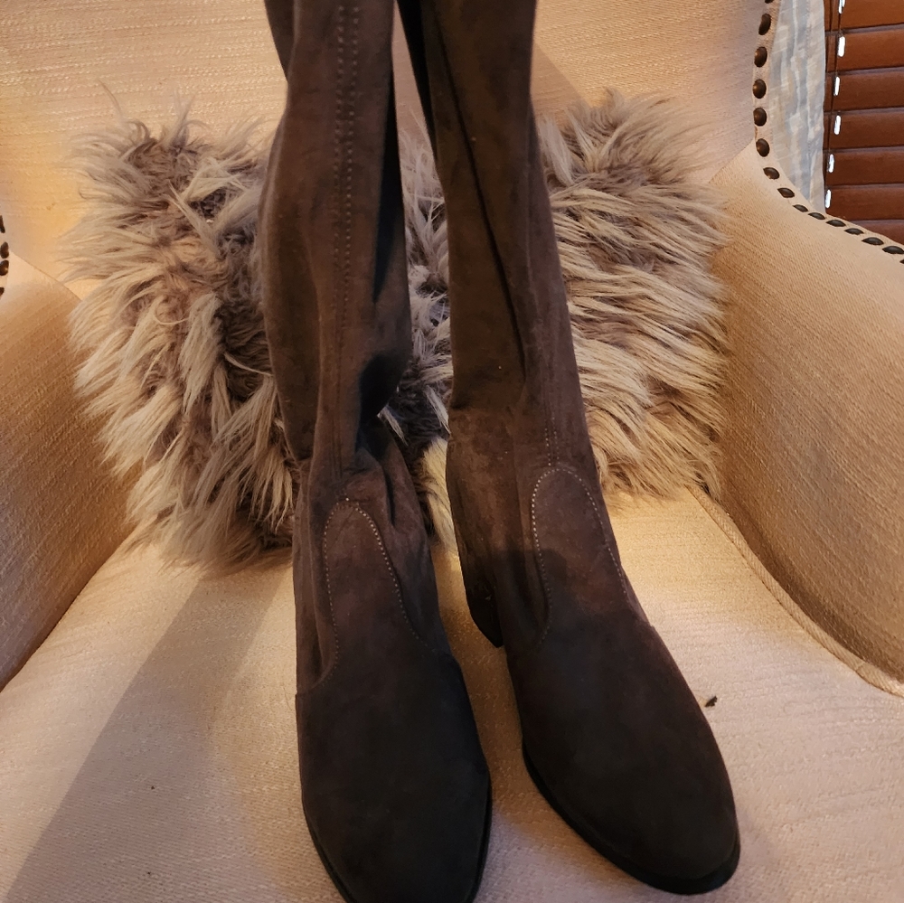 Over the knee boots